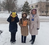 Сотрудники КЦСОН провели акцию по безопасному применению пиротехники