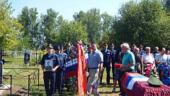 В селе Подгорное простились с военнослужащим, погибшим на Украине