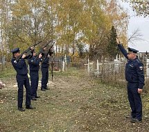 Жители села Подгорное простились с бойцом СВО
