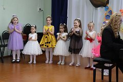 Воспитанники ДШИ выступили с творческими номерами