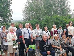 В филиале Романовской СОШ им. И.В Серещенко в с. Бобылевка Романовского района была открыта мемориальная доска 