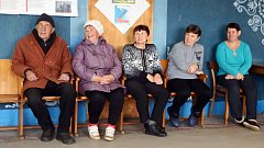 Диалог с жителями состоялся в поселках Красноармейский и Таволжанский
