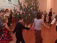 В Романовской школе вручили подарки детям участников СВО