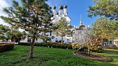 Жители района совершили поездку в Дивеево