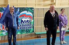 В Большом Карае состоялся турнир по волейболу памяти Героя Советского Союза Николая Александровича Белозерцева