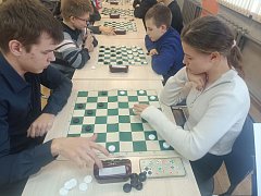 Прошел турнир по русским шашкам «Романовские таланты»