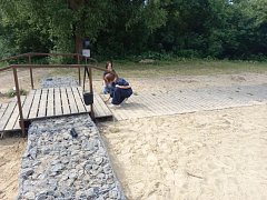 Кадровый центр помогает подросткам трудоустроиться в летний период