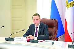 Губернатор обозначил направления развития здравоохранения в области