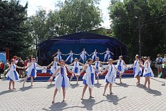 Романовские дети приняли участие в праздничном мероприятии