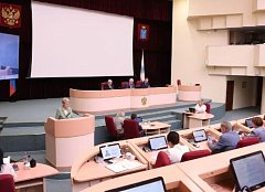В Саратовской области в Год защитника Отечества помощь получили более 25 тысяч участников СВО, их родных