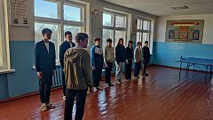 В школе села Мордовский Карай прошла зарядка с чемпионом