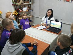 Специалист комплексного центра подготовила литературно-музыкальную встречу для детей