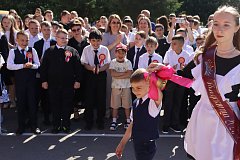 В Романовской школе прошел праздник «Последнего звонка»