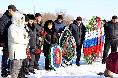 В Романовском районе простились с военнослужащим, участником СВО