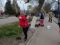 Романовцы – за чистый поселок: продолжается месячник по благоустройству