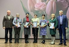 Международный женский день отметили в районном Доме культуры